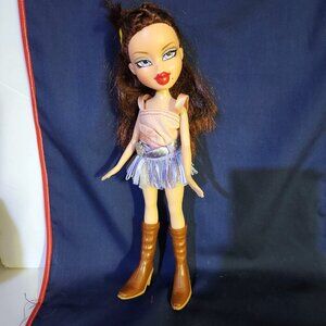 Bratz Doll 2001 Doll Red Hair Black Stripes Violet Eyes Blue Eye Shadow …